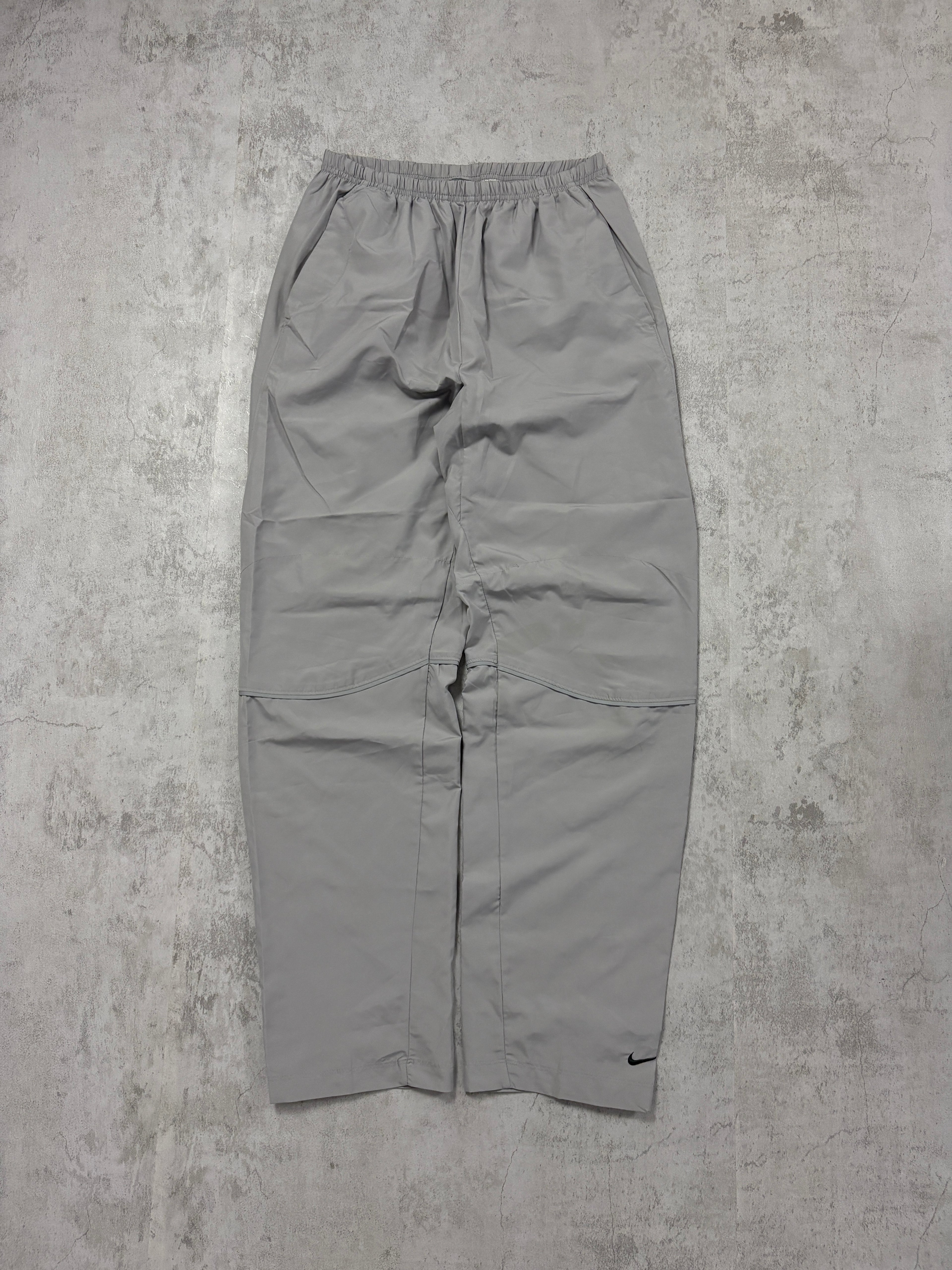 Pantalón Nike Vintage Gris