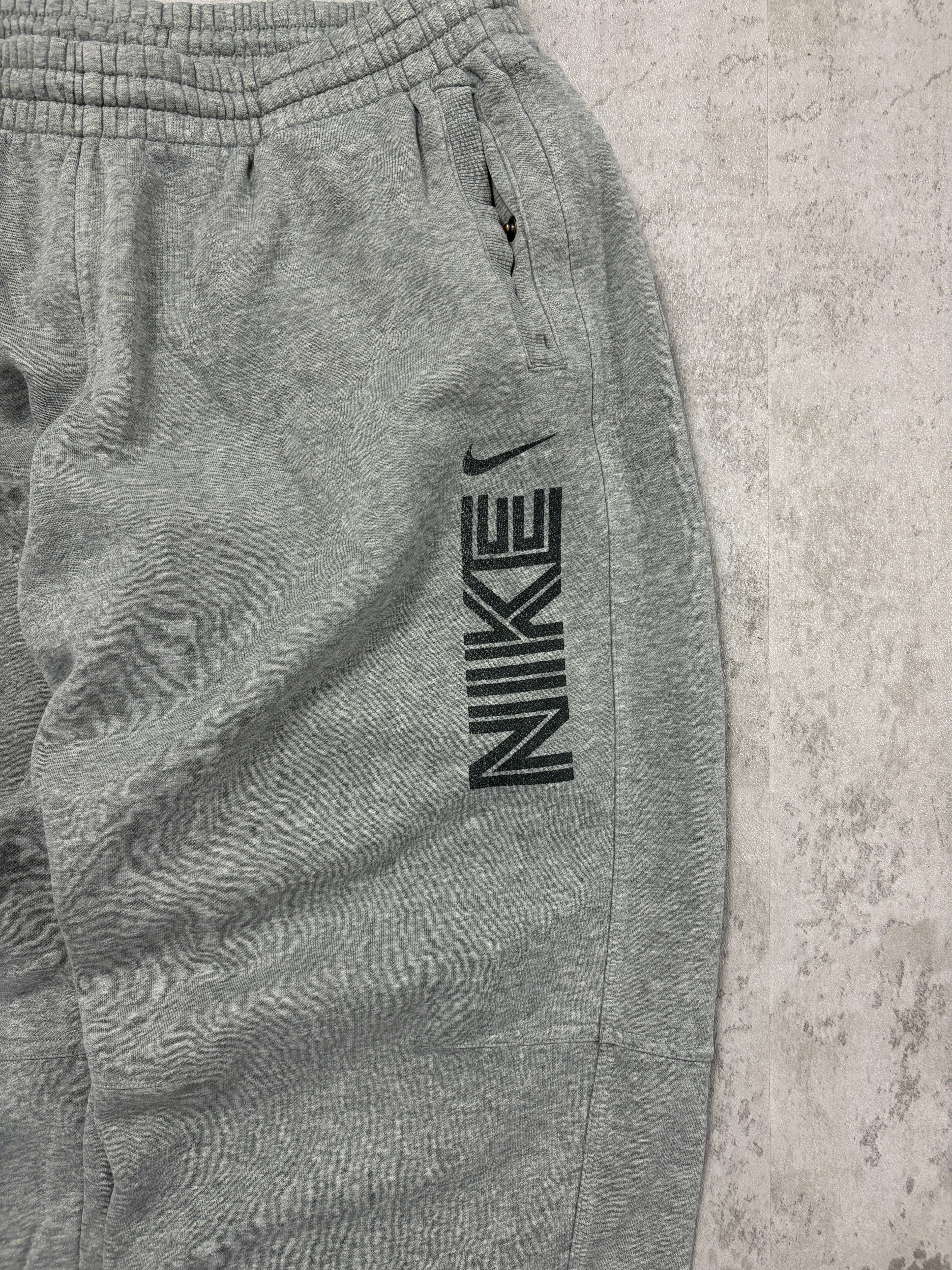 Pantalón Nike Vintage Gris XL