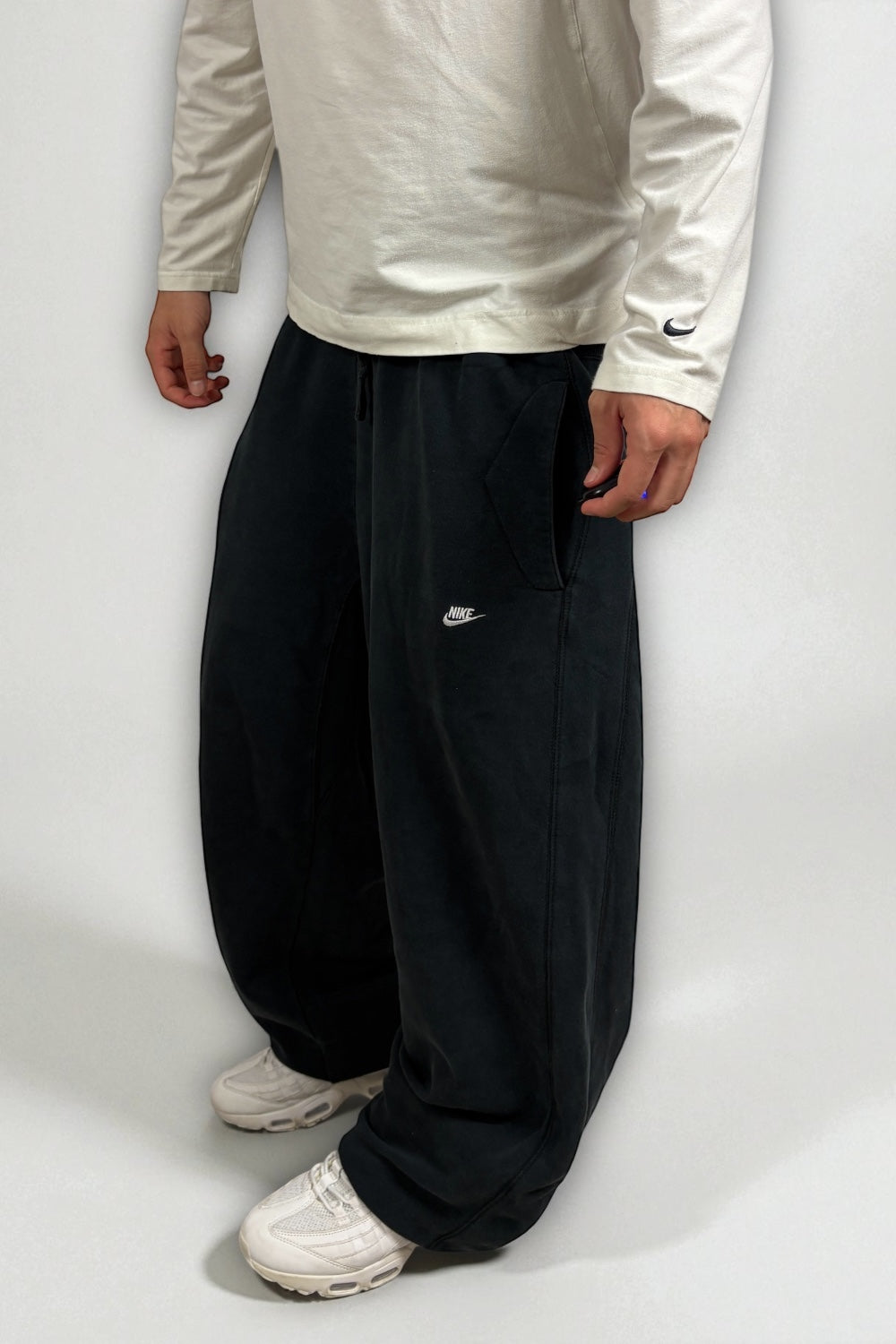 Pantalón Nike Vintage Negro | Talla XL