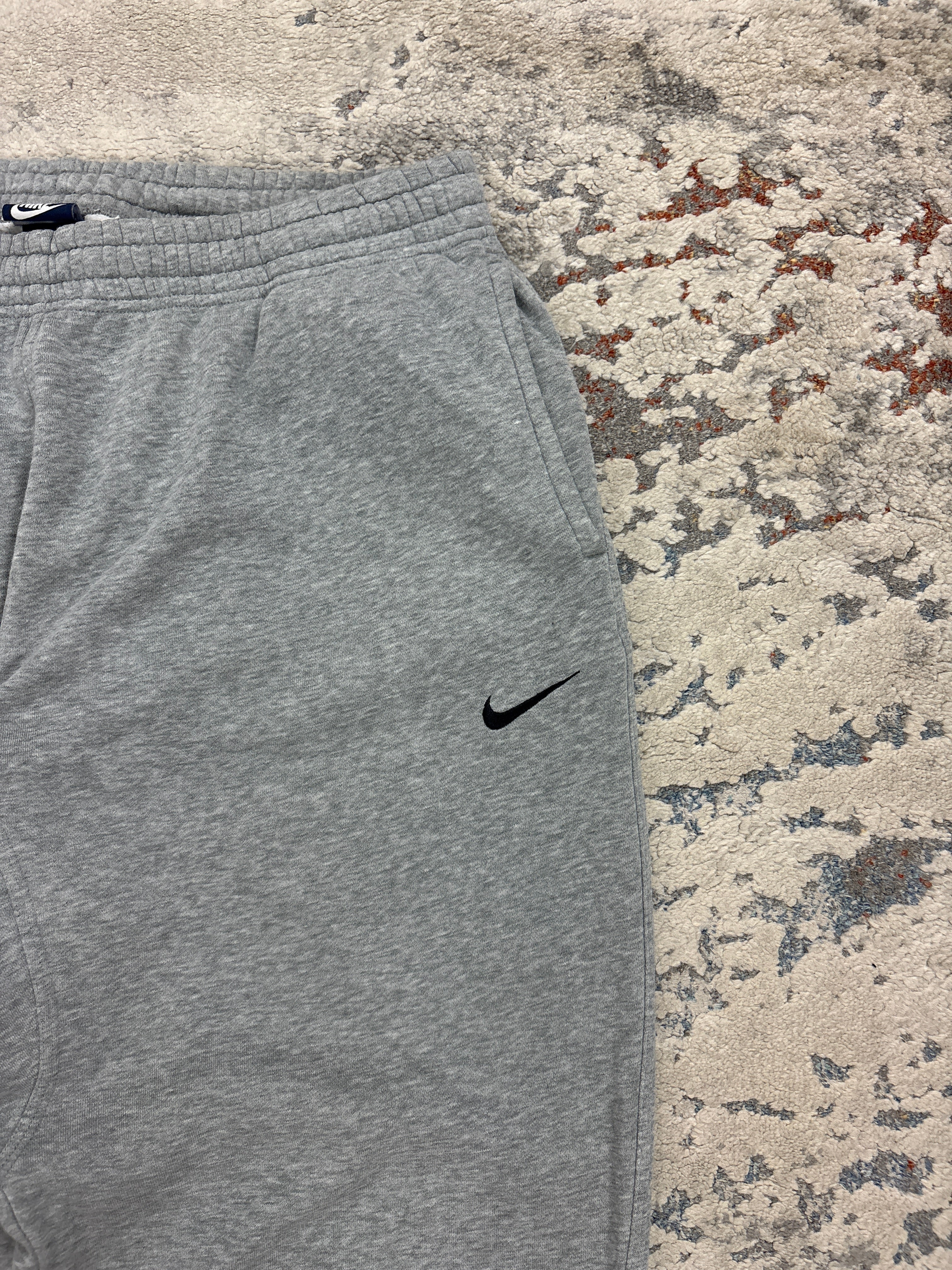 Pantalón Nike Vintage Gris | Talla XL