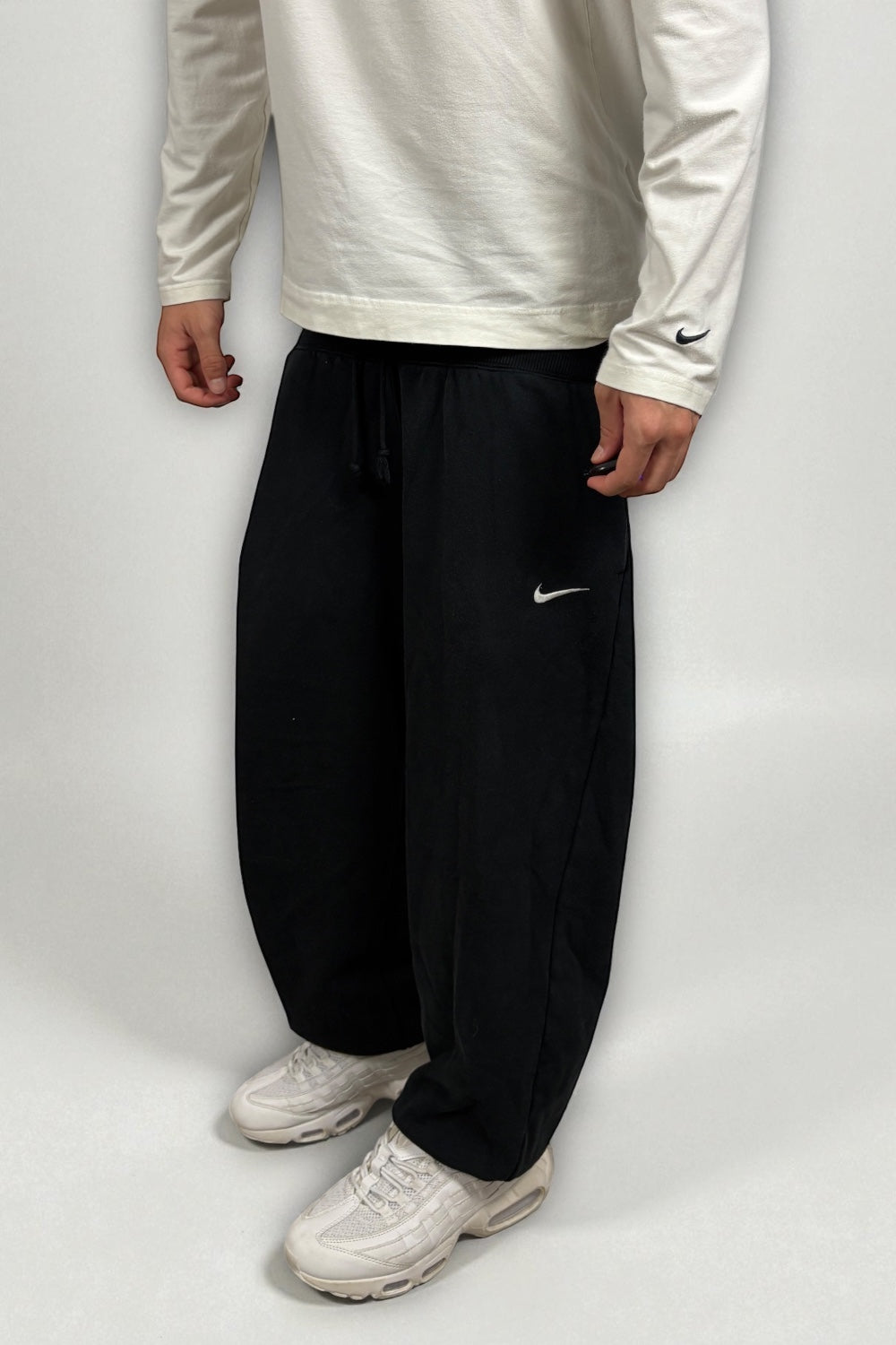 Pantalón Nike Vintage Negro | Talla S