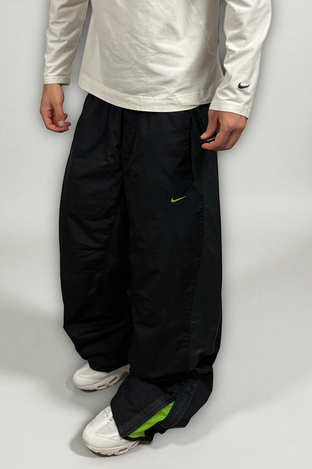 Pantalón Nike Shox Vintage Negro | Talla XL