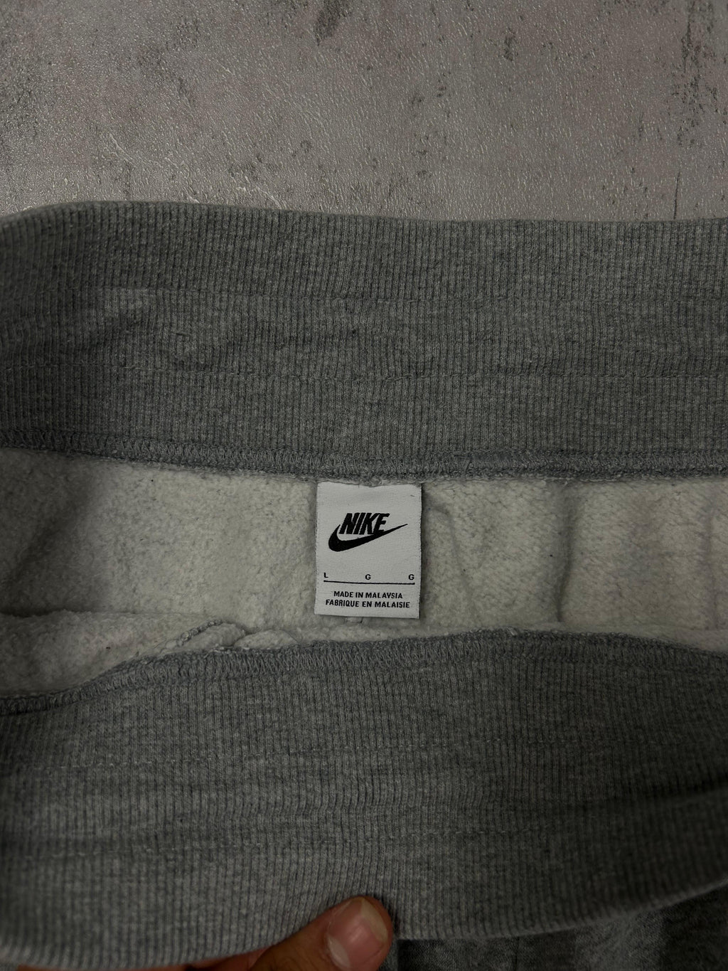 pantalon nike vintage gris